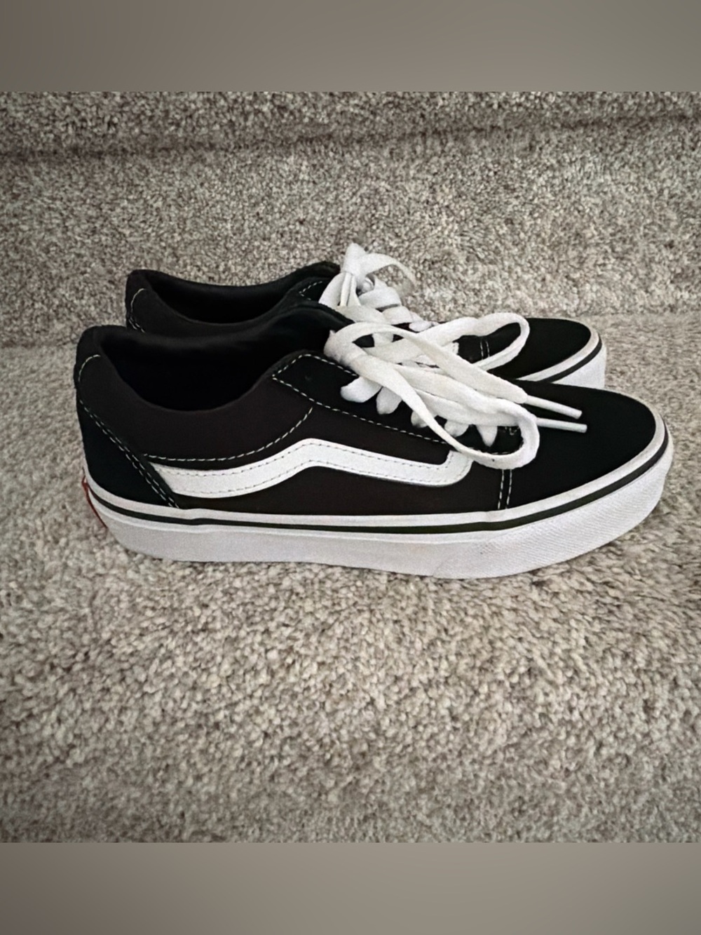 Vans Kids Old Skool Shoes Black and White Lace Up
